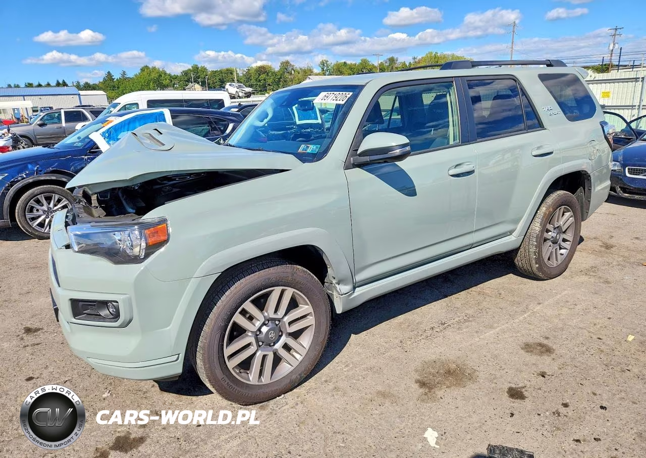 2022 Toyota 4Runner Trd Sport – zdjęcie 1 z 13