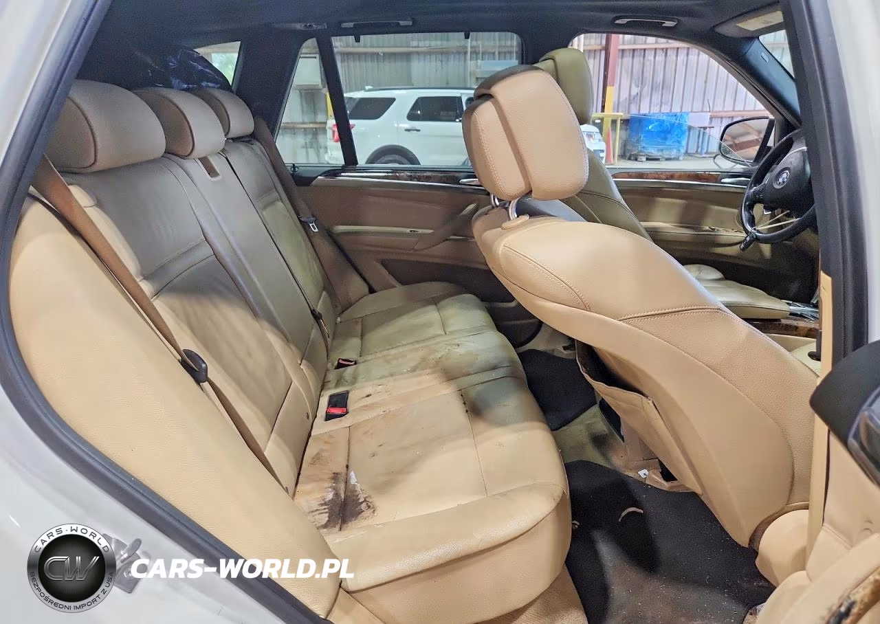 2013 BMW X5 xDrive35I VIN:5UXZV4C51DL993695 - 10