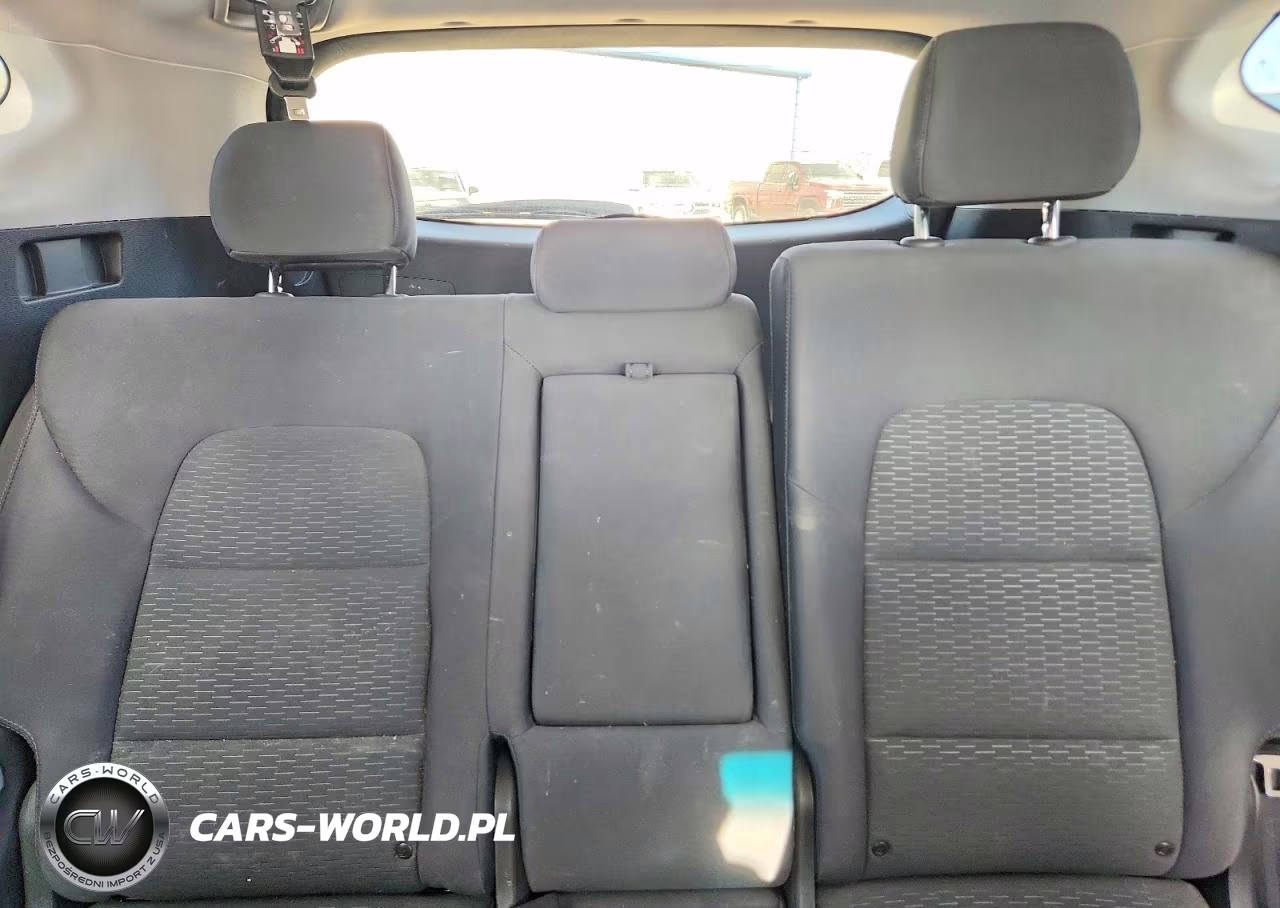 2019 Hyundai Tucson Se VIN:KM8J23A41KU956869 - 10