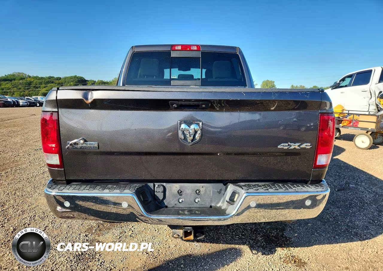 2018 Ram 1500 Slt VIN:3C6RR7LG9JG230705 - 6