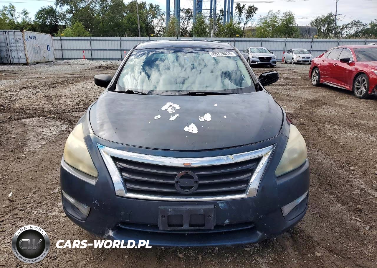 2014 Nissan Altima 2.5 S VIN:1N4AL3AP4EN253377 - 5