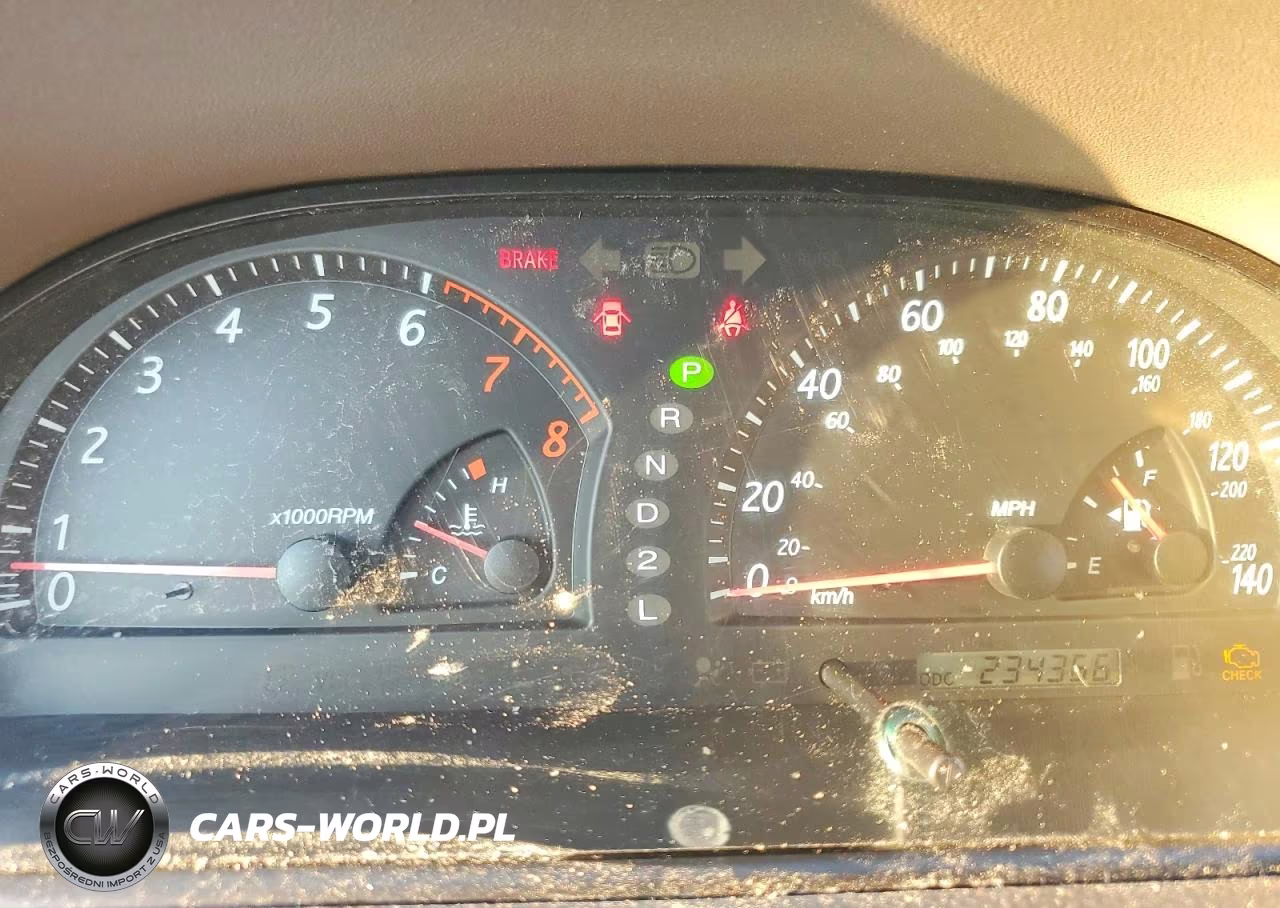 2002 Toyota Camry Le VIN:4T1BE32K72U025933 - 9