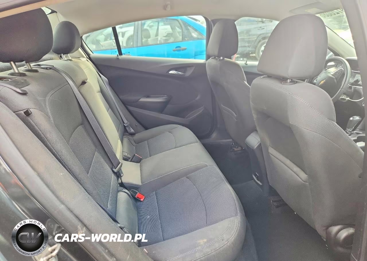 2017 Chevrolet Cruze Lt VIN:1G1BE5SM7H7136144 - 10