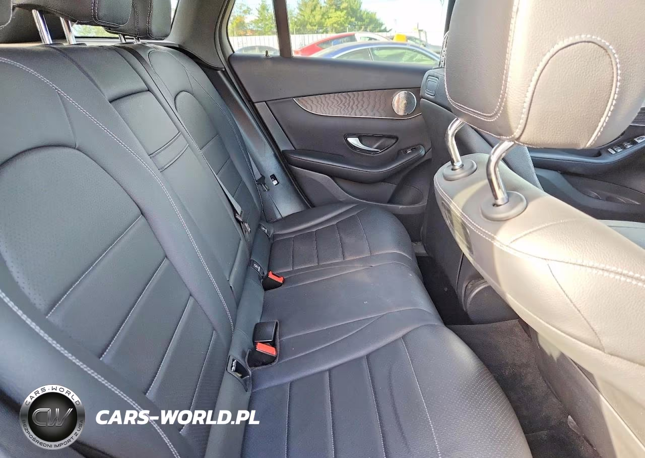 2018 Mercedes-Benz Glc 300 4Matic VIN:WDC0G4KB2JV107129 - 11