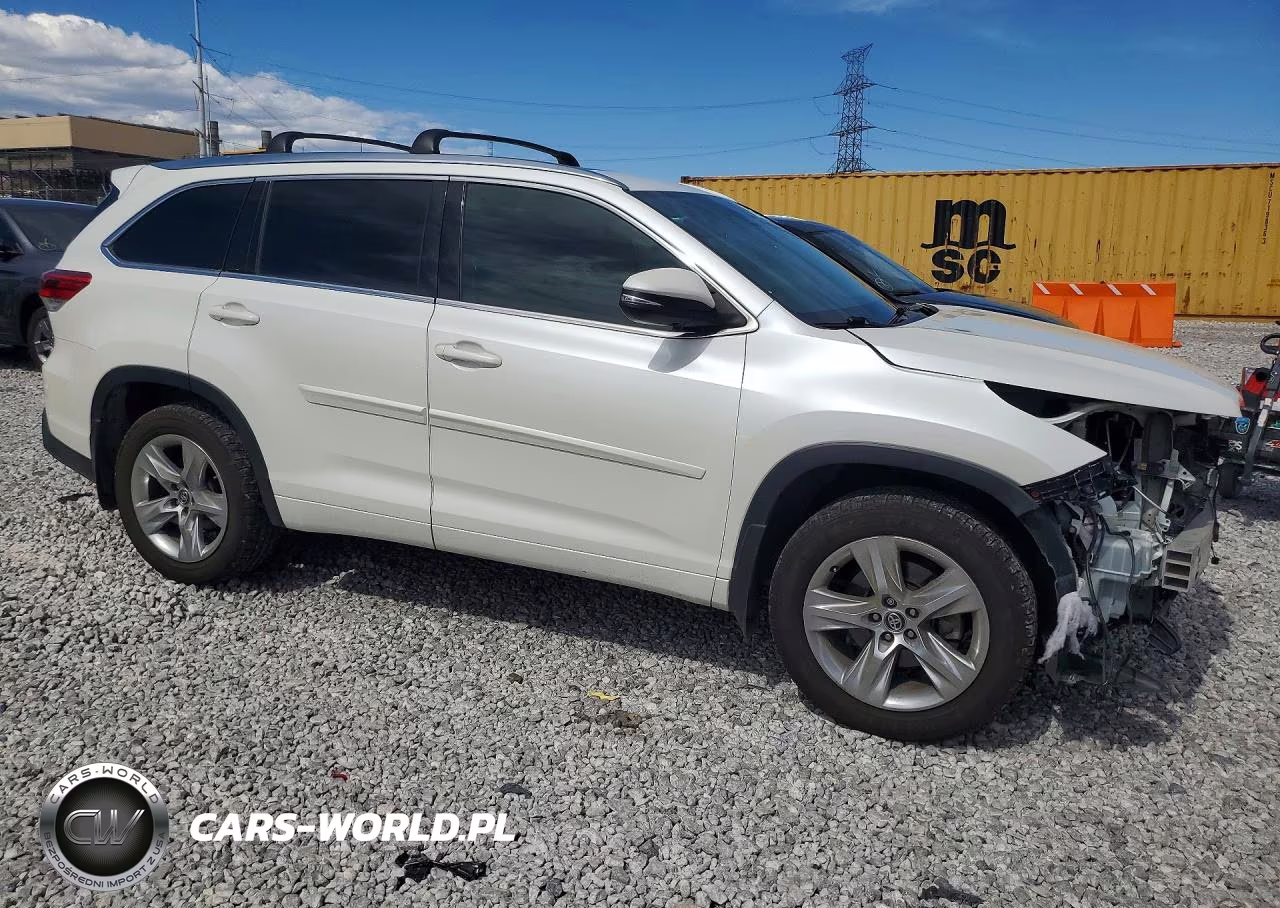 2017 Toyota Highlander Limited VIN:5TDDZRFH8HS434202 - 4
