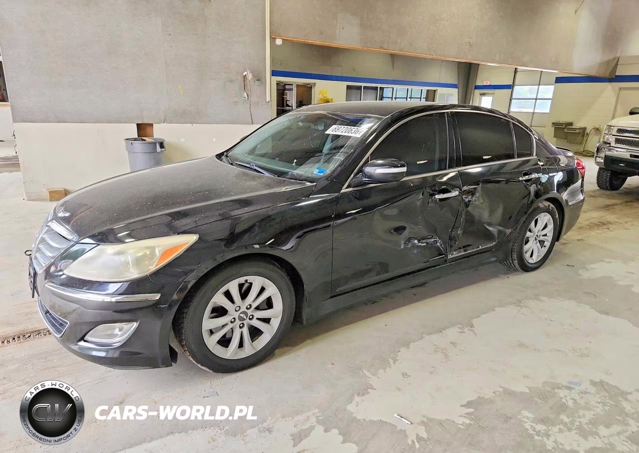2012 Hyundai Genesis 3.8L VIN:KMHGC4DD1CU182097 - 1