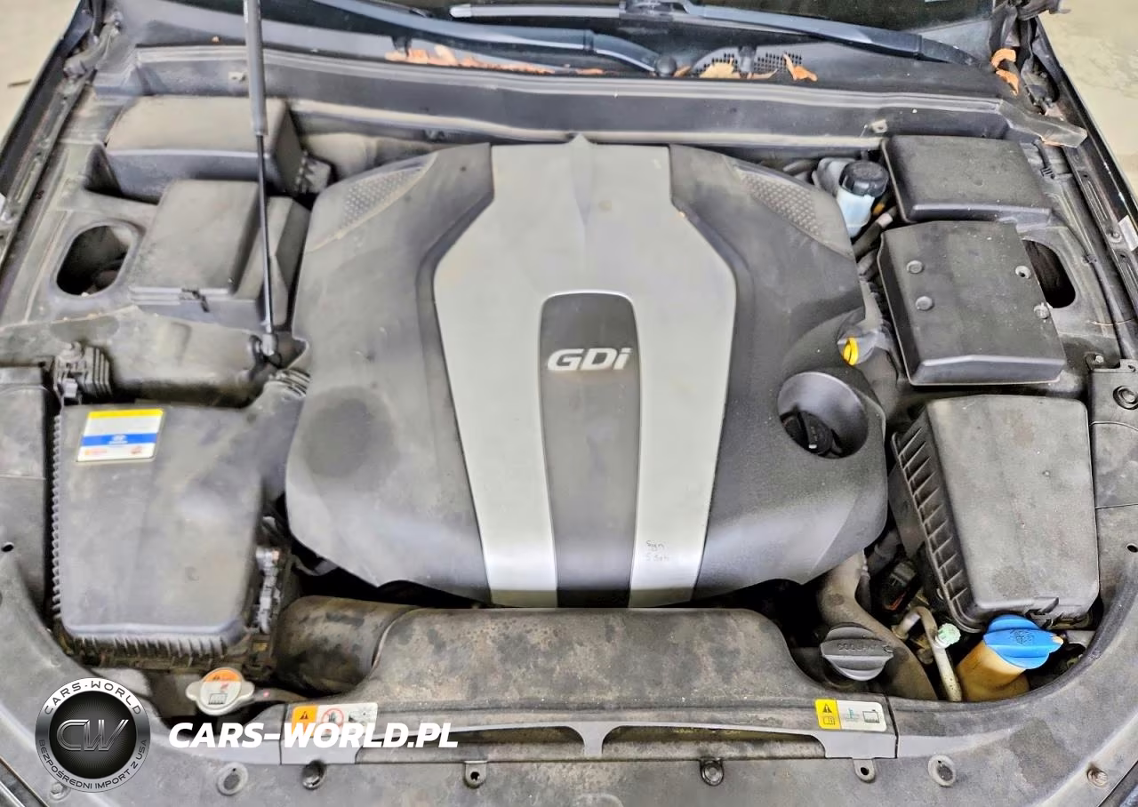 2012 Hyundai Genesis 3.8L VIN:KMHGC4DD1CU182097 - 11