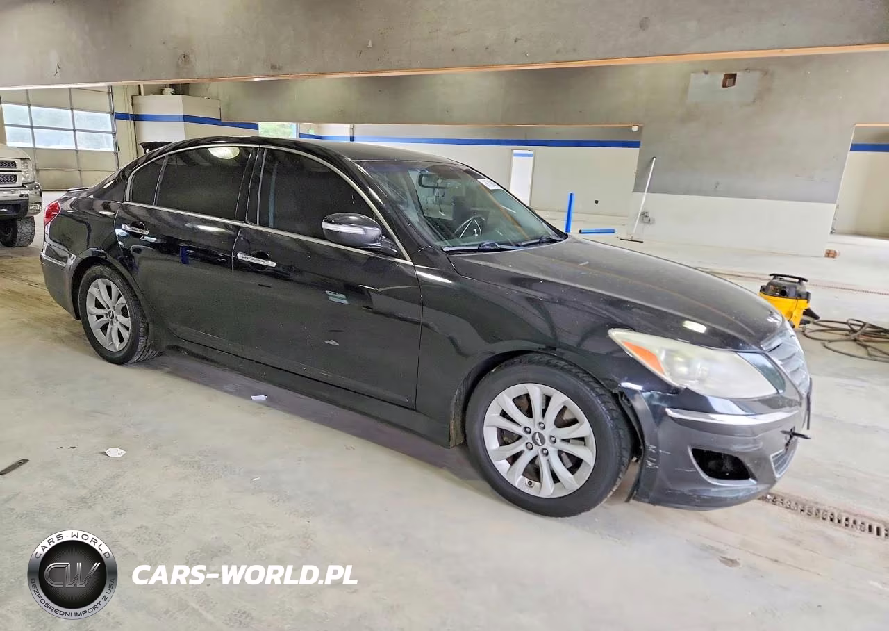 2012 Hyundai Genesis 3.8L VIN:KMHGC4DD1CU182097 - 4