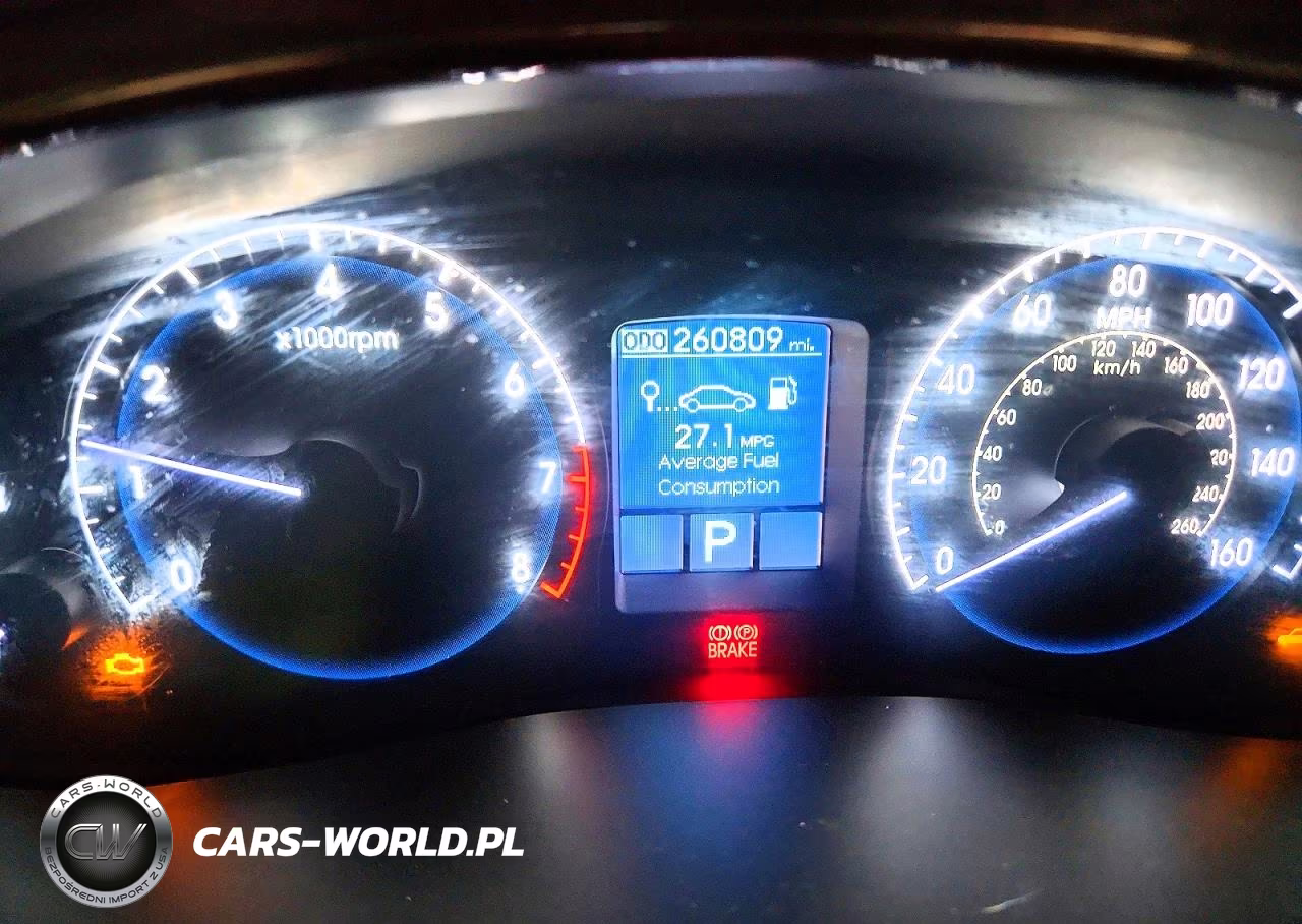 2012 Hyundai Genesis 3.8L VIN:KMHGC4DD1CU182097 - 9