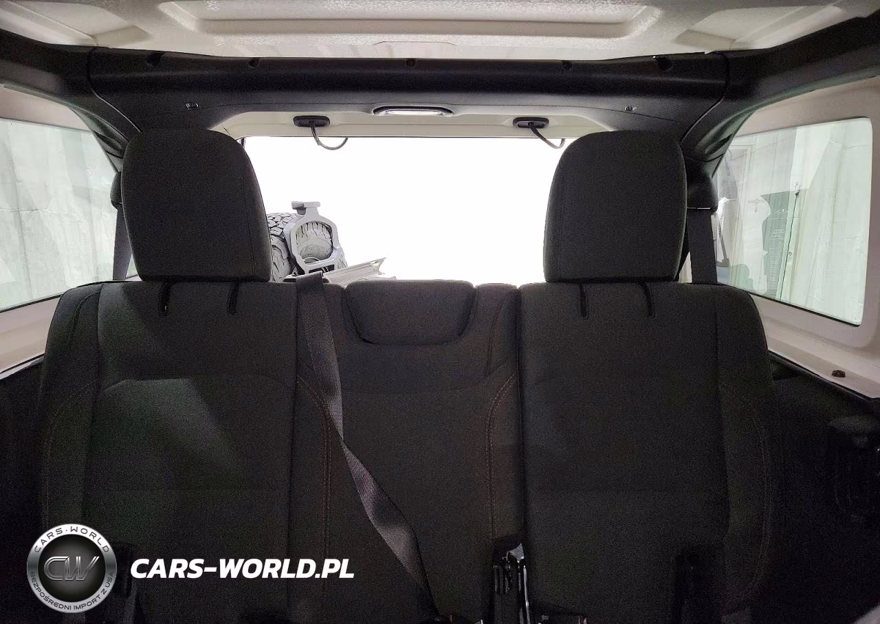 2026 Jeep Wrangler Rubicon VIN:1C4PJXFG4TW257477 - 10