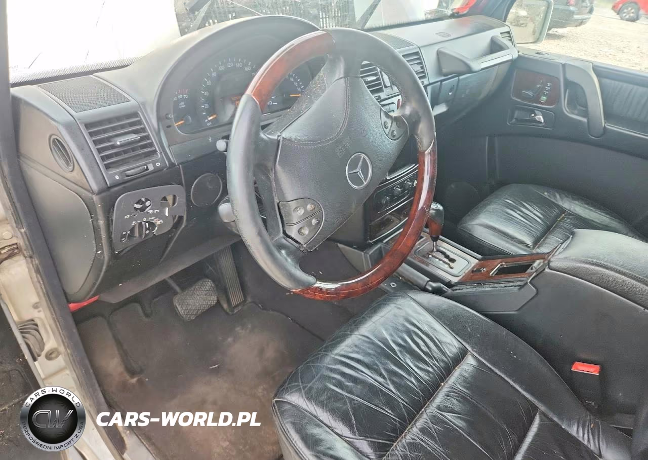 2002 Mercedes-Benz G 500 VIN:WDCYR49E02X129276 - 8