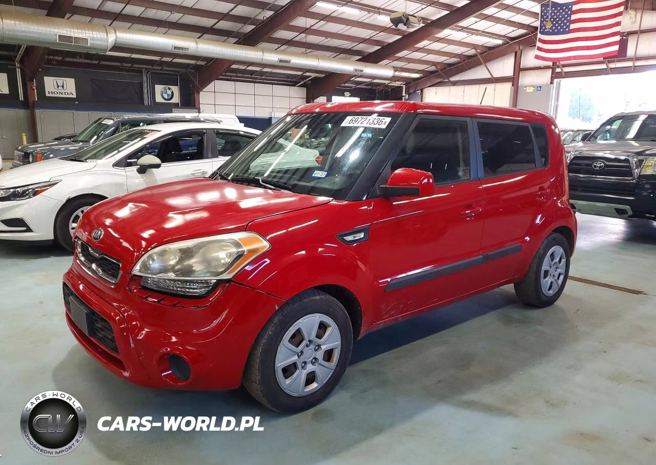 2013 Kia Soul Base