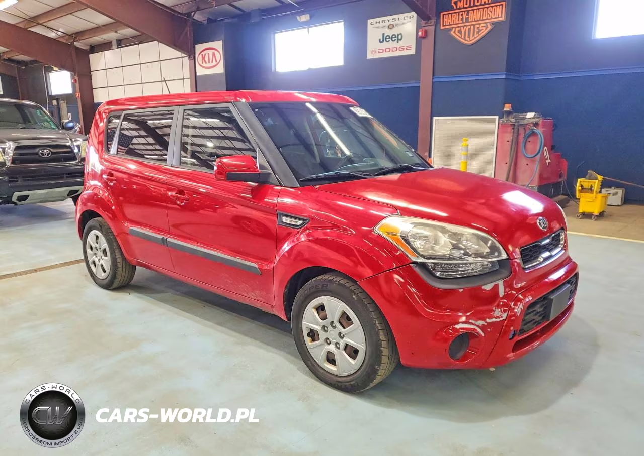 2013 Kia Soul Base VIN:KNDJT2A54D7618517 - 4