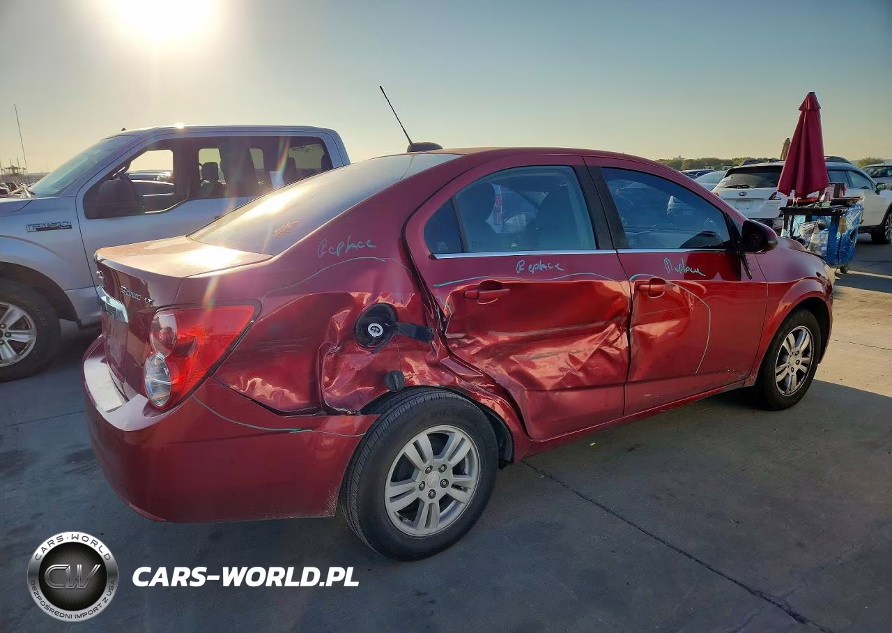 2015 Chevrolet Sonic Lt VIN:1G1JC5SH2F4179017 - 3