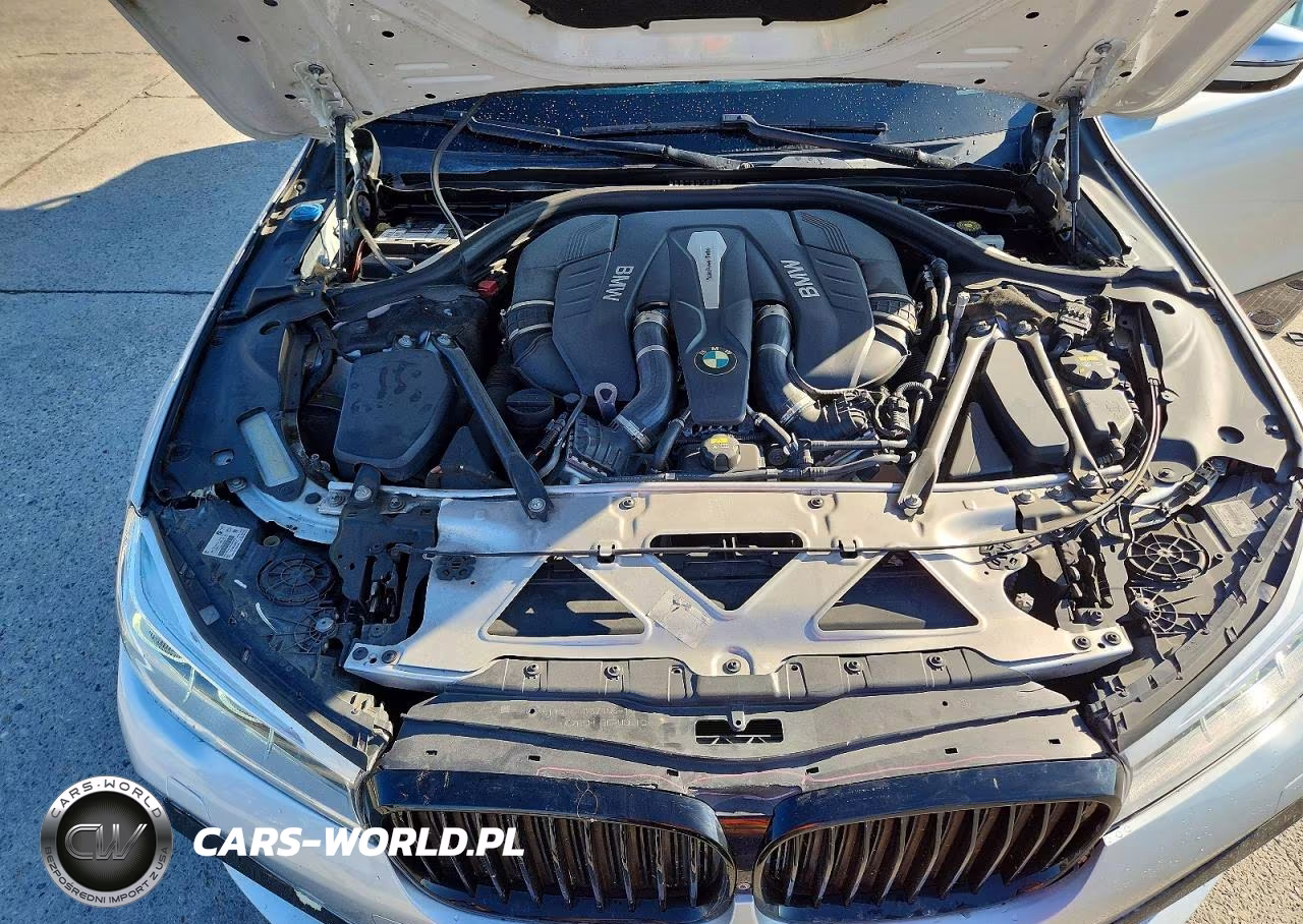 2018 BMW 750 I VIN:WBA7F0C5XJGM23100 - 11