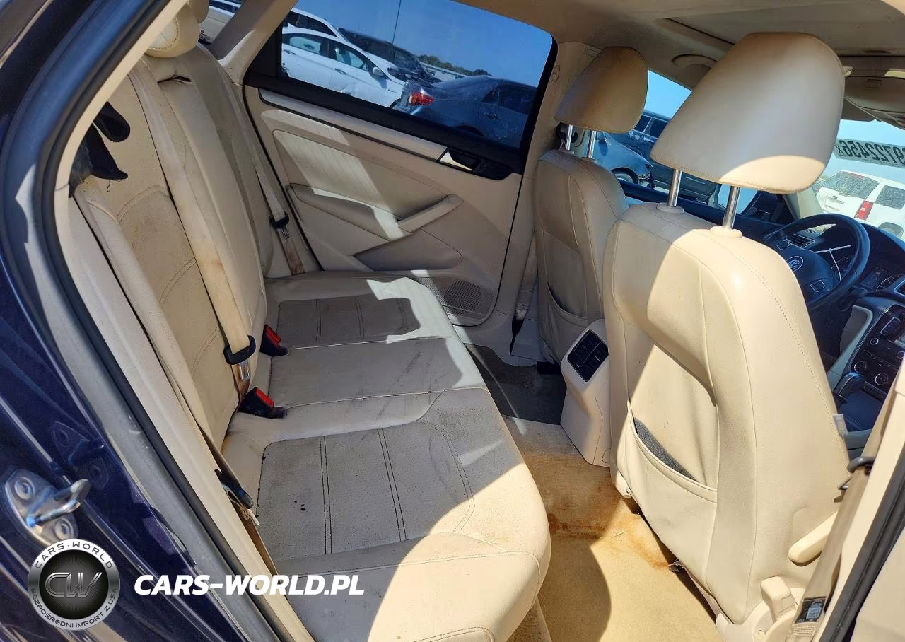 2014 Volkswagen Passat Se VIN:1VWBN7A31EC063977 - 10