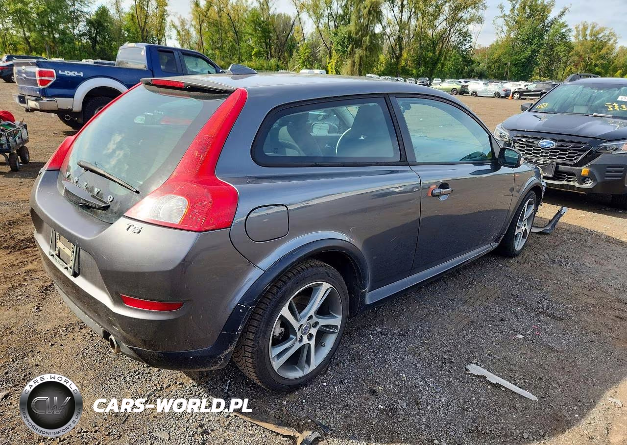 2013 Volvo C30 T5 VIN:YV1672MK1D2308859 - 3