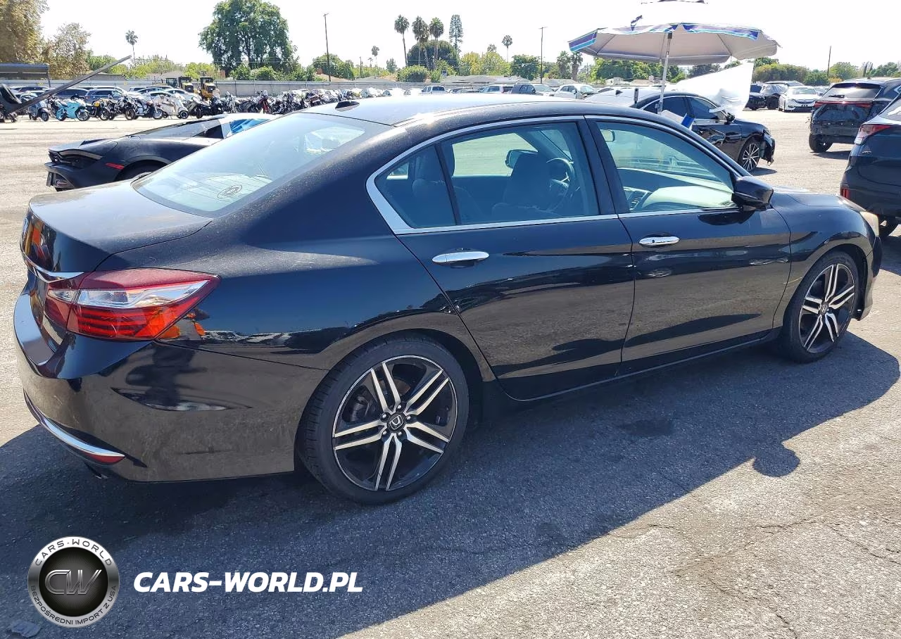 2017 Honda Accord Ex VIN:1HGCR2F74HA125349 - 3