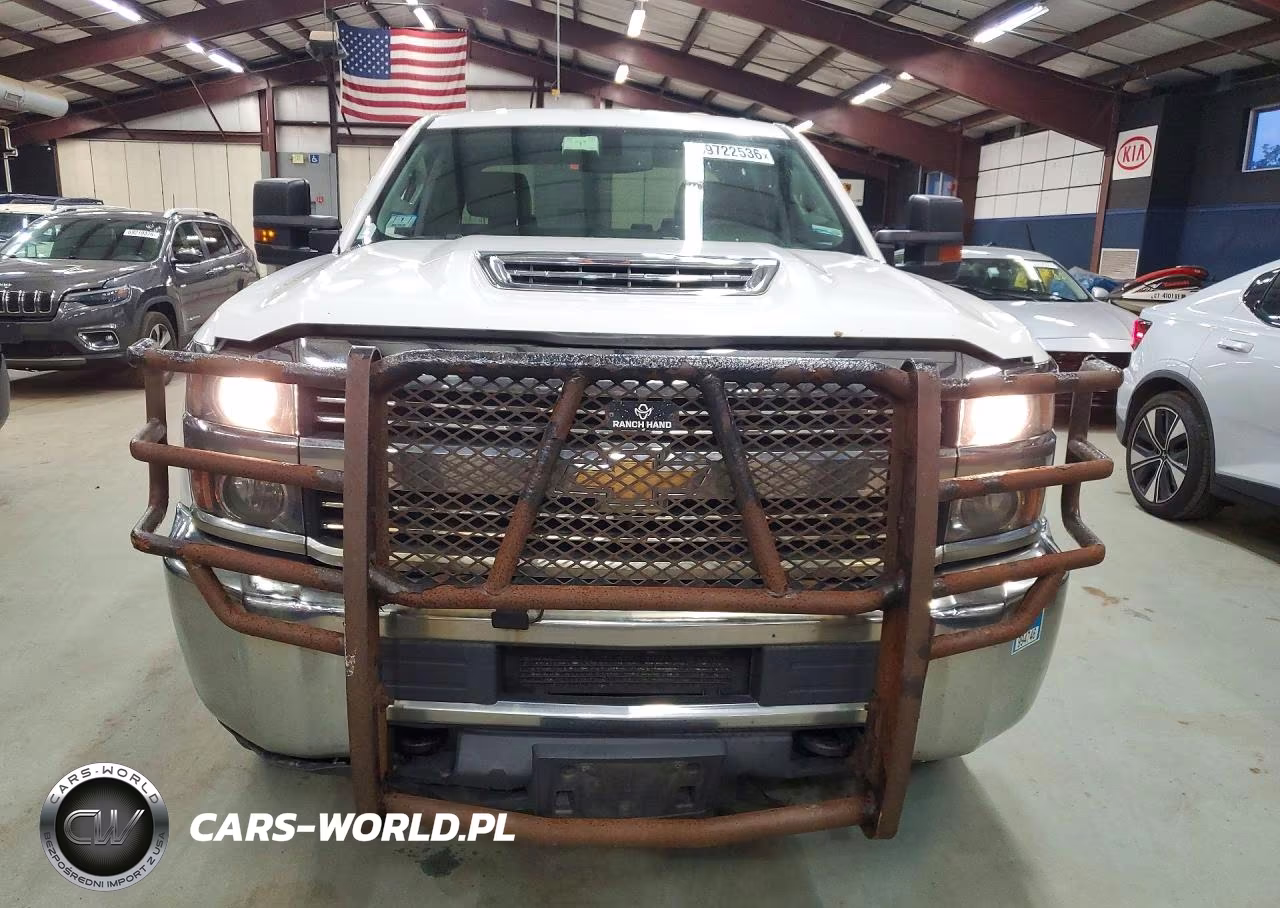 2017 Chevrolet Silverado K2500 Heavy Duty VIN:1GC1KUEYXHF216113 - 5