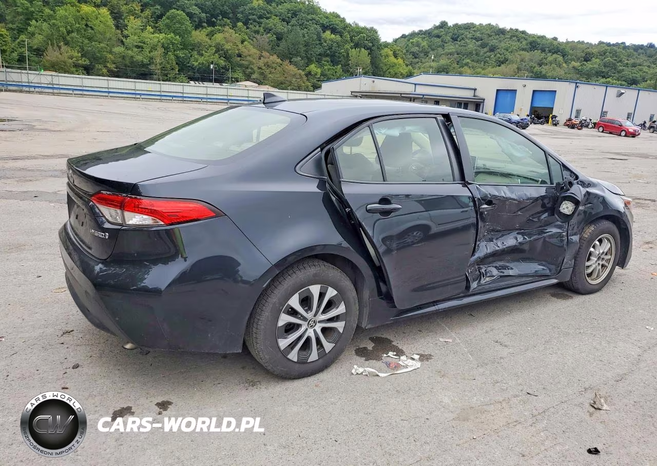 2020 Toyota Corolla Le VIN:JTDEBRBE3LJ008508 - 3