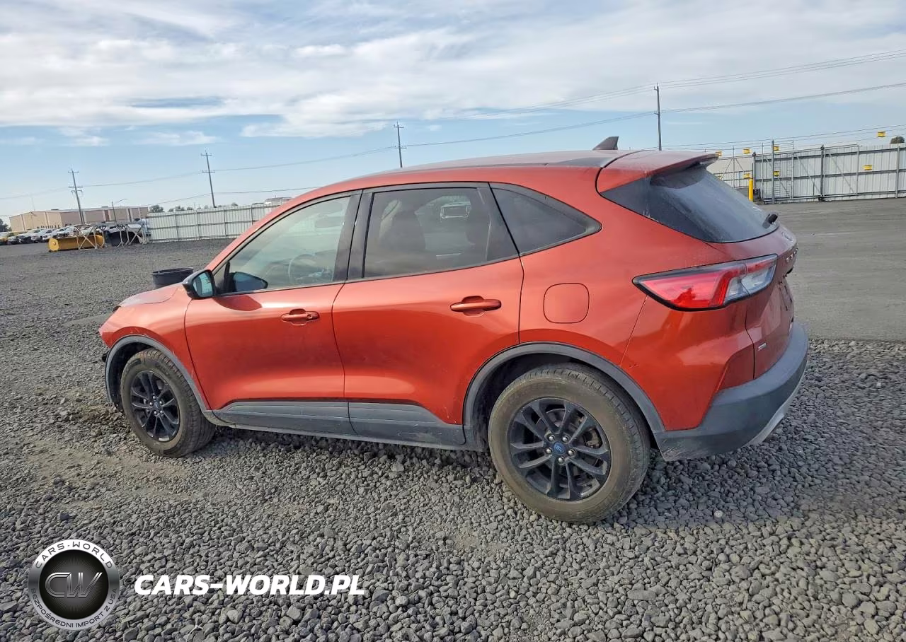 2020 Ford Escape Se Sport VIN:1FMCU0BZ8LUB13703 - 2