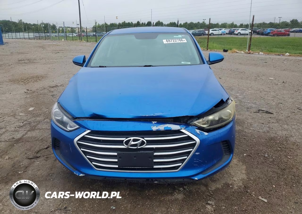 2018 Hyundai Elantra Sel VIN:5NPD84LFXJH387727 - 5
