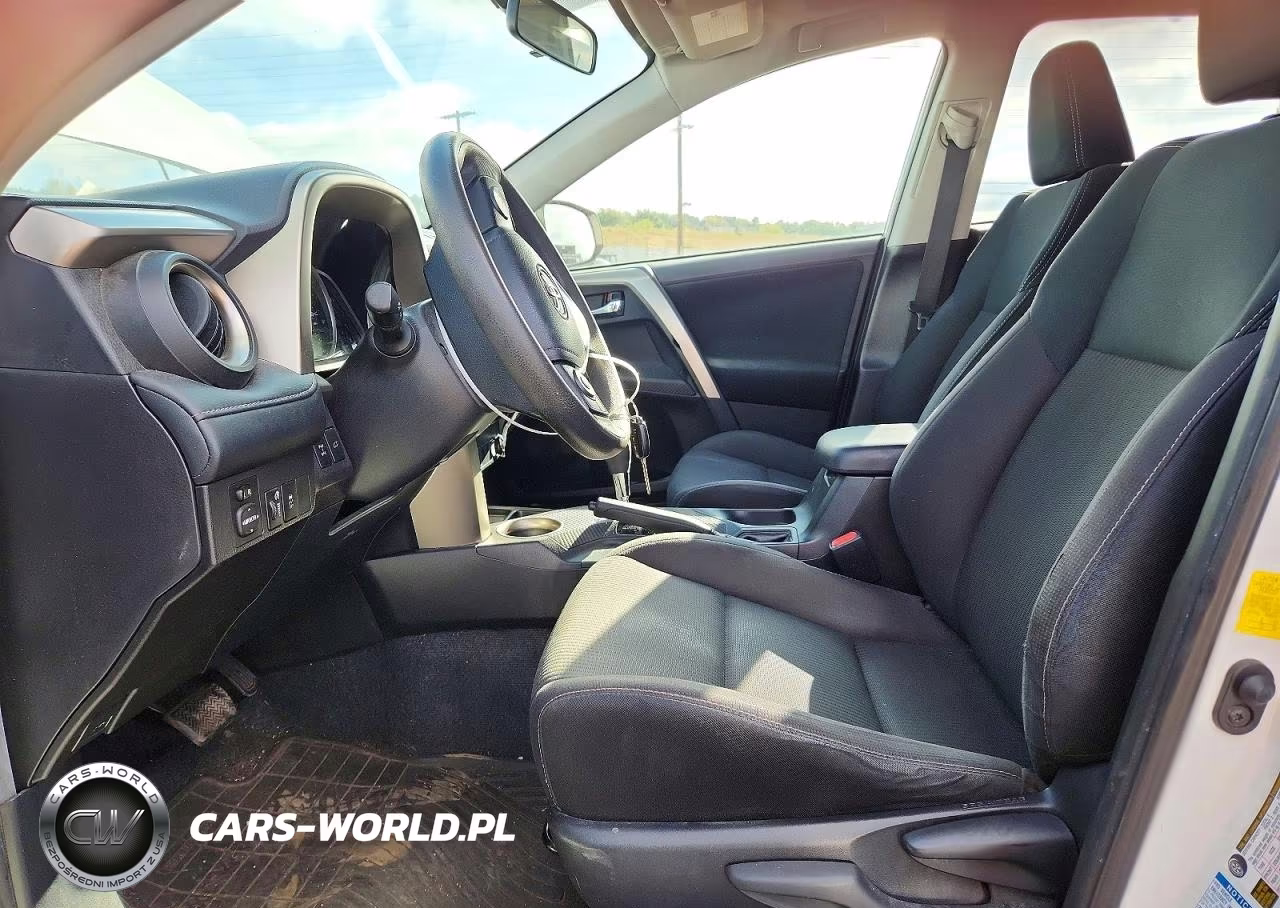 2015 Toyota Rav4 Xle VIN:JTMRFREV8FD150521 - 7