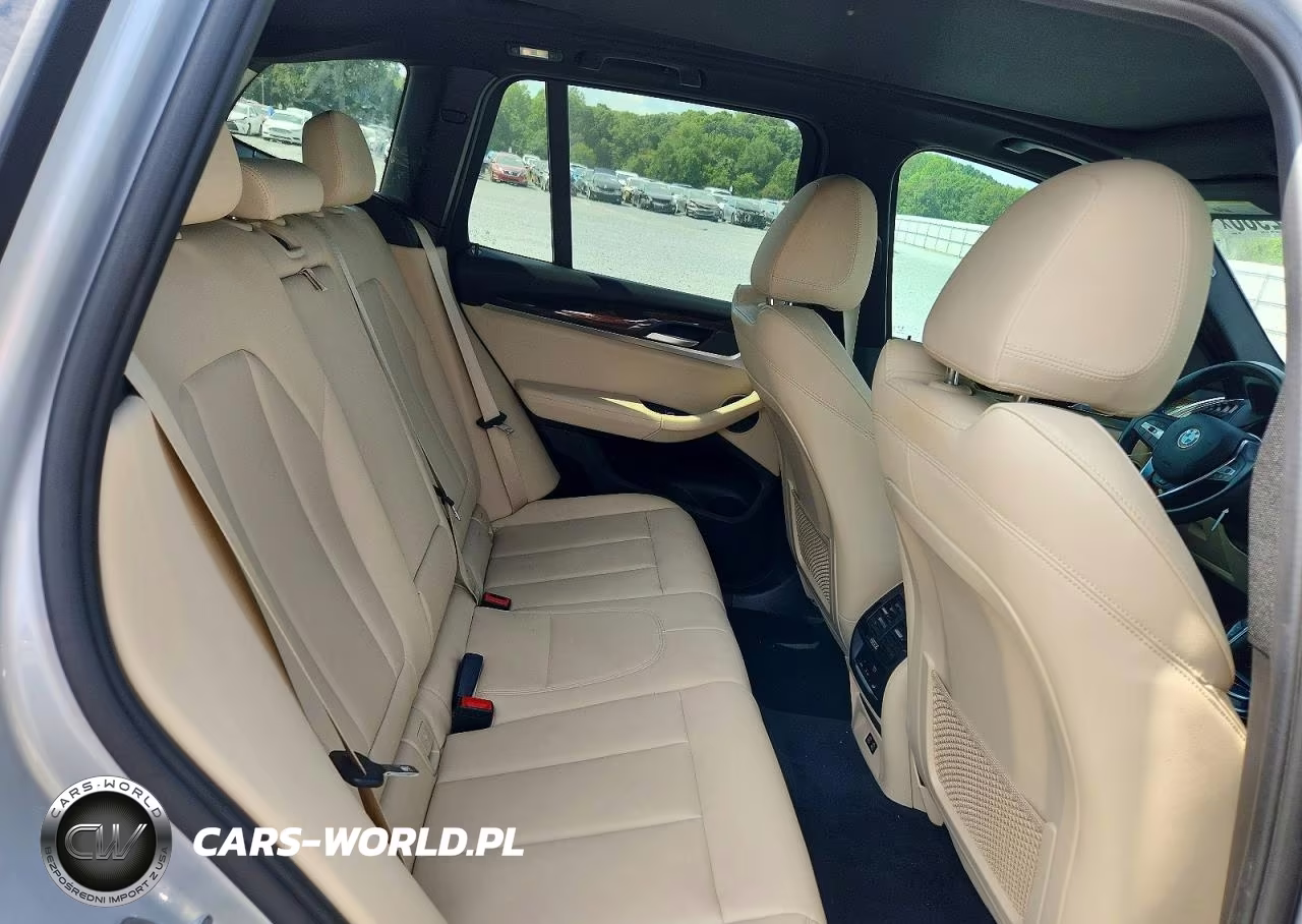 2020 BMW X3 xDrive30I VIN:5UXTY5C01L9B66981 - 11