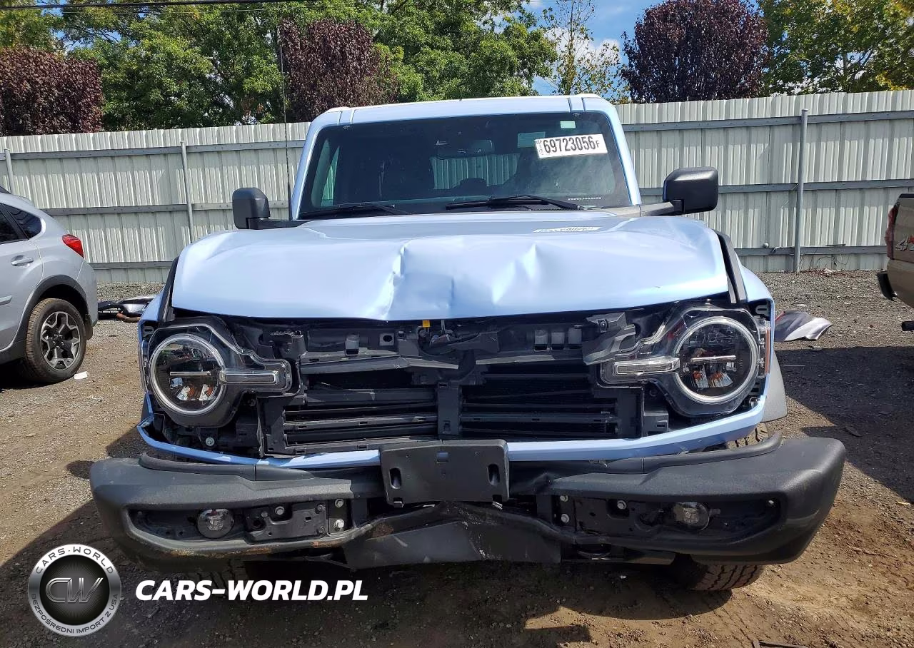 2023 Ford Bronco Base VIN:1FMDE5BH3PLB95566 - 5