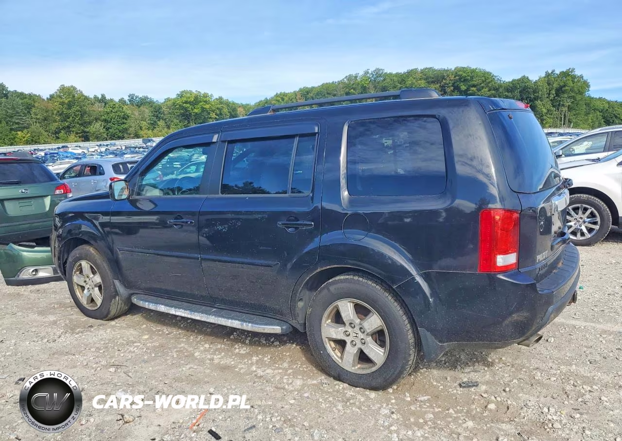 2011 Honda Pilot VIN:5FNYF4H5XBB072885 - 2