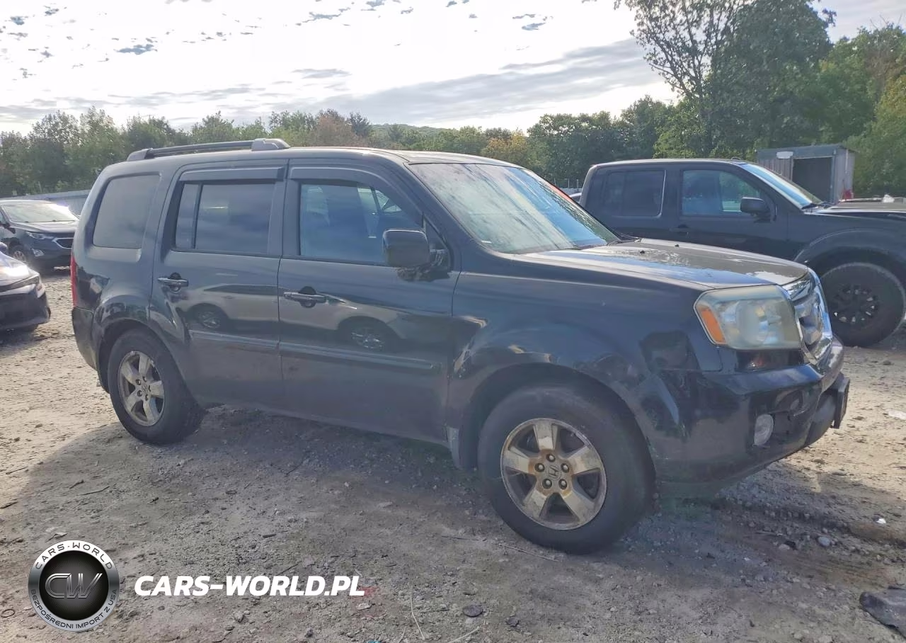 2011 Honda Pilot VIN:5FNYF4H5XBB072885 - 4