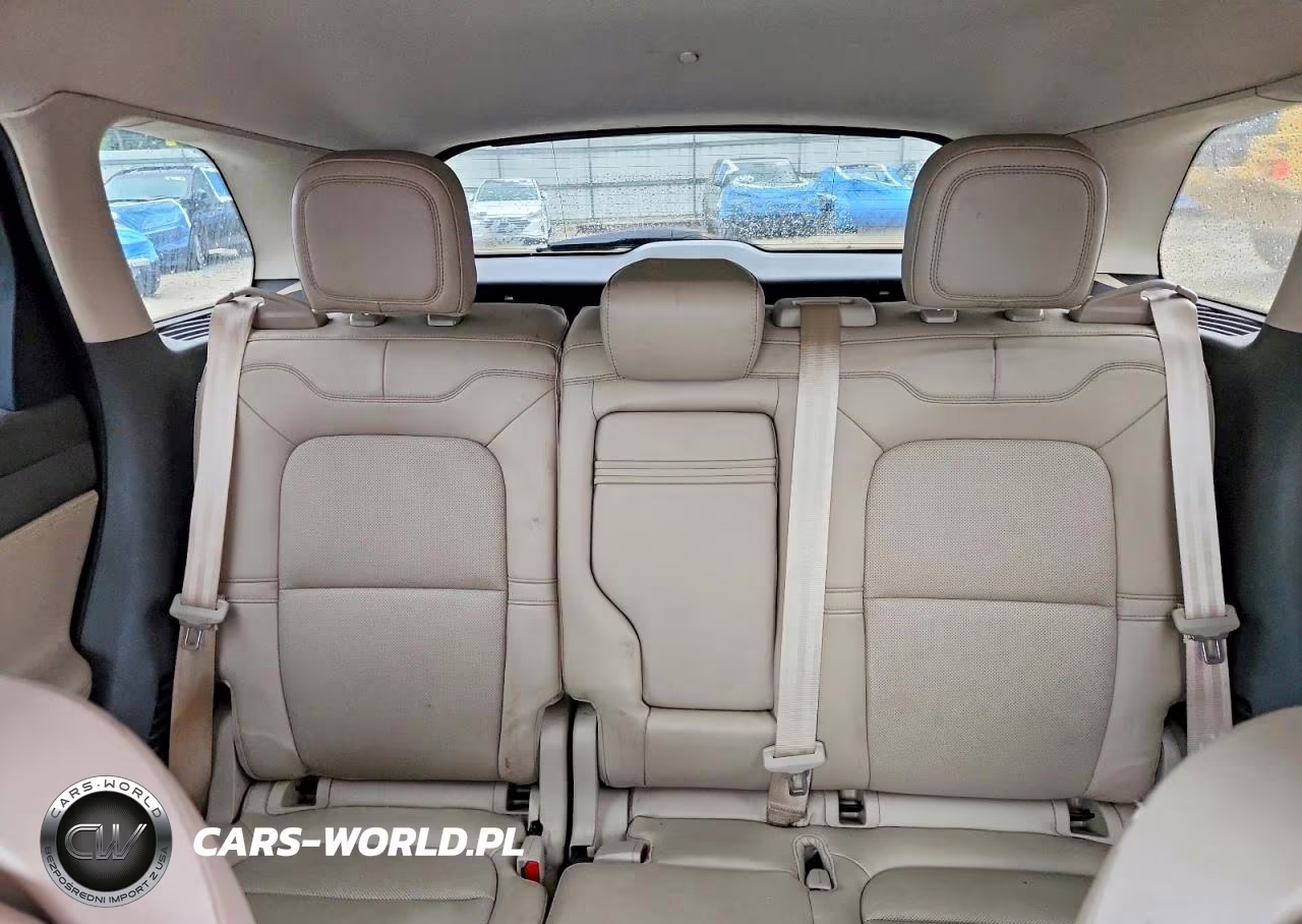 2020 Lincoln Corsair VIN:5LMCJ1D98LUL16616 - 10