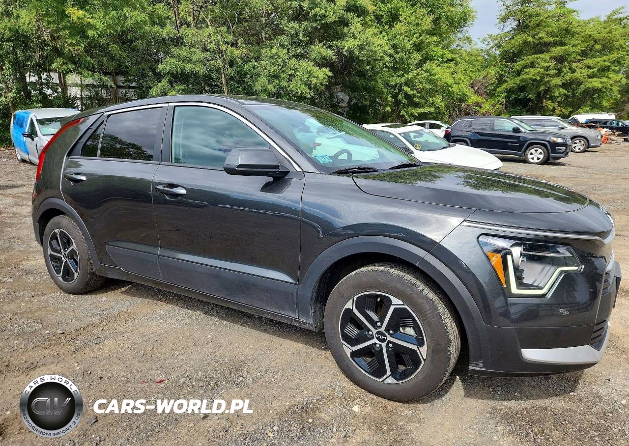 2026 Kia Niro Lx VIN:KNDCP3LE0T5329130 - 4