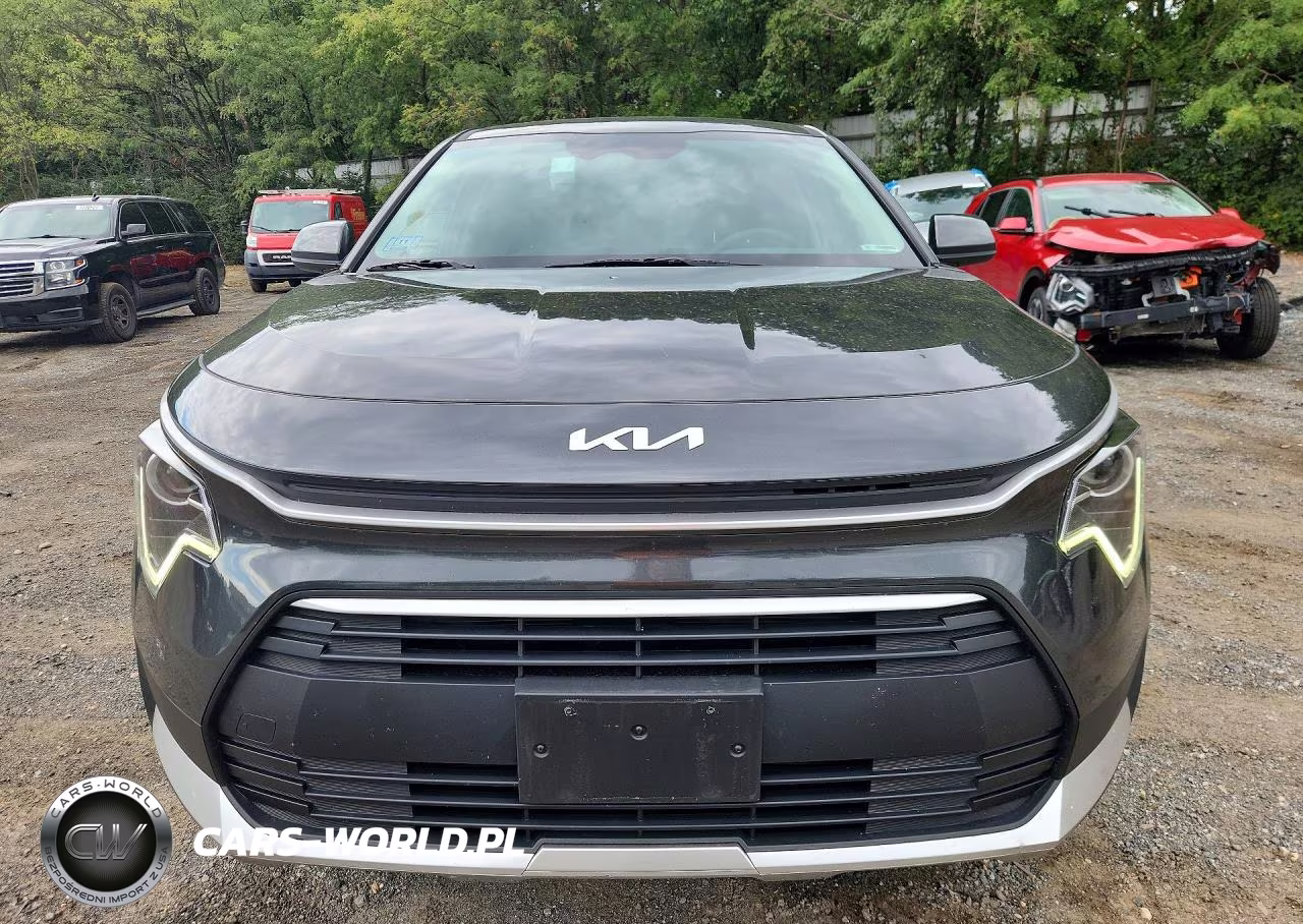 2026 Kia Niro Lx VIN:KNDCP3LE0T5329130 - 5