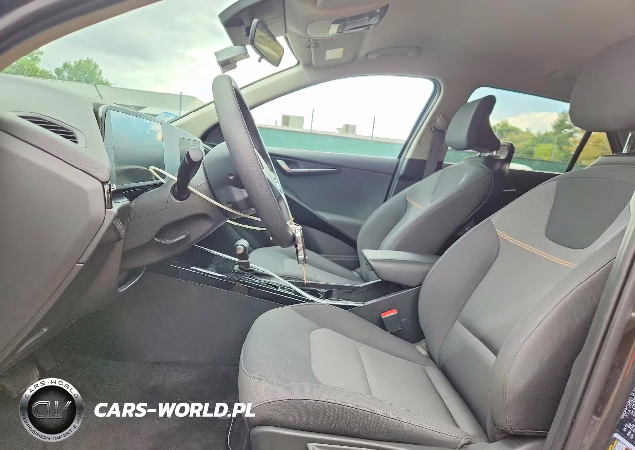2026 Kia Niro Lx VIN:KNDCP3LE0T5329130 - 7