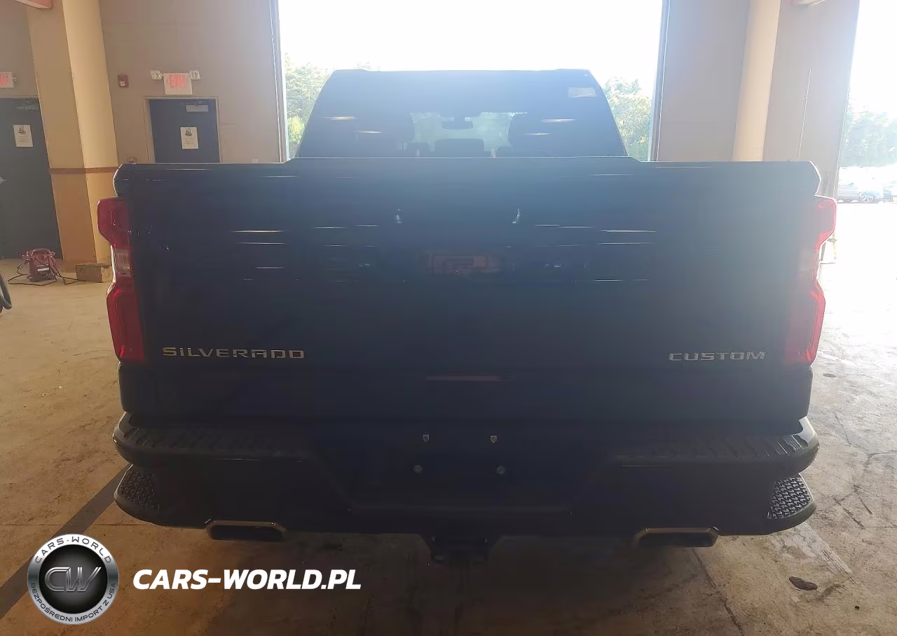 2021 Chevrolet Silverado K1500 Custom VIN:3GCUYBEFXMG146104 - 6