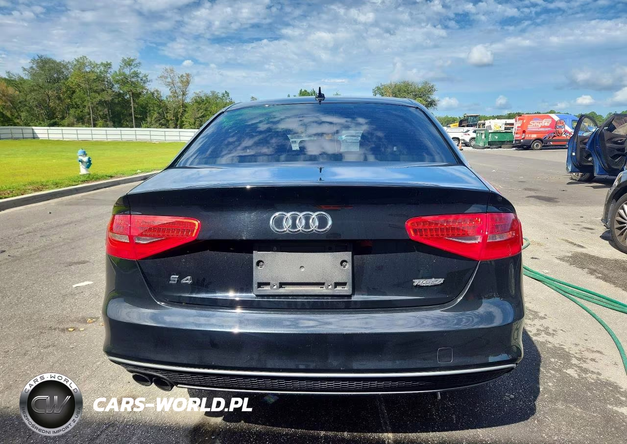 2015 Audi A4 Premium VIN:WAUAFAFL7FN007577 - 6