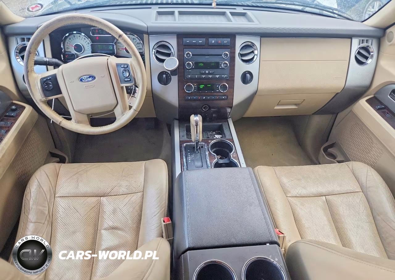 2013 Ford Expedition Xlt VIN:1FMJU1J55DEF16819 - 8