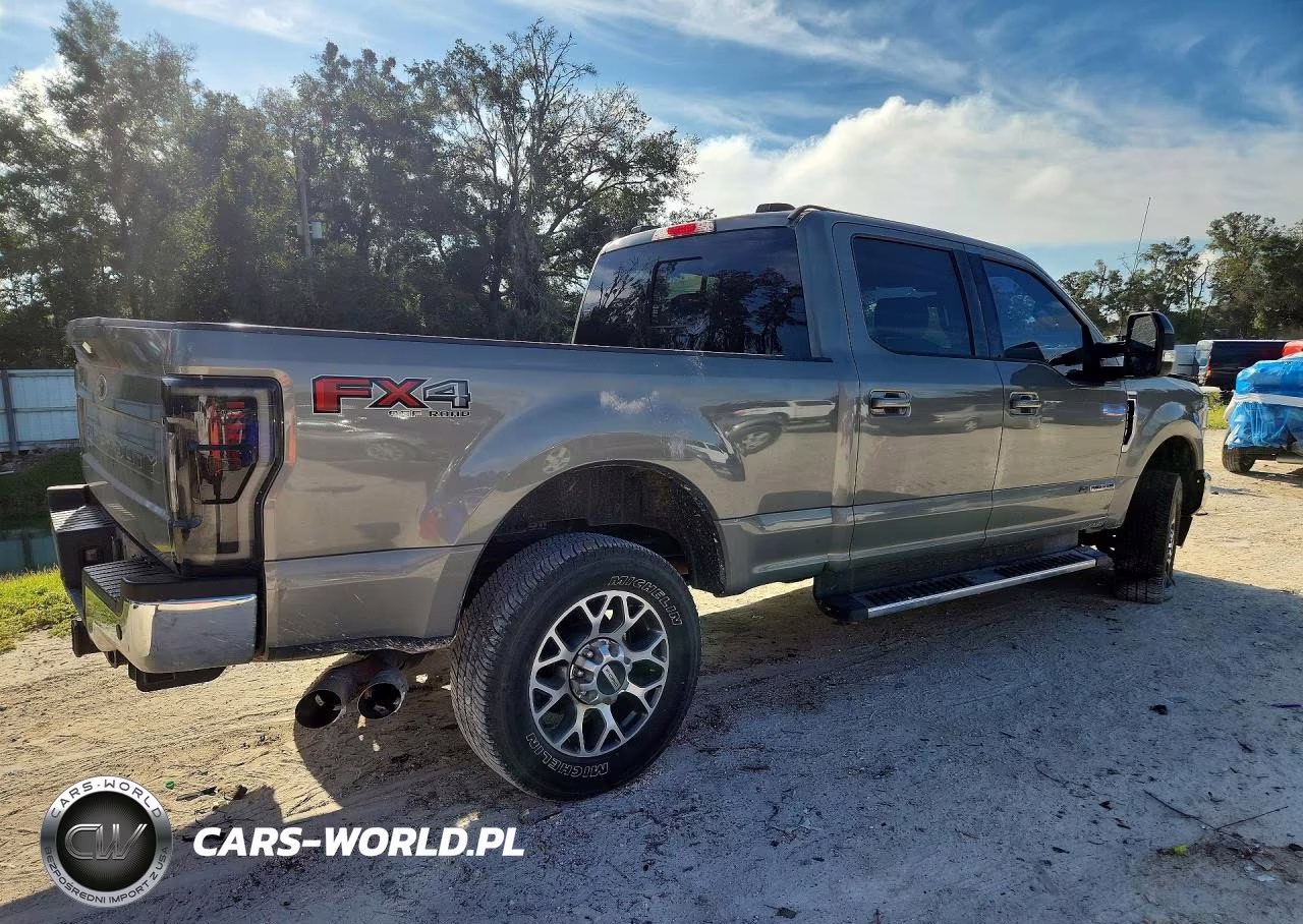 2020 Ford F250 Super Duty VIN:1FT8W2BT9LEE31156 - 3