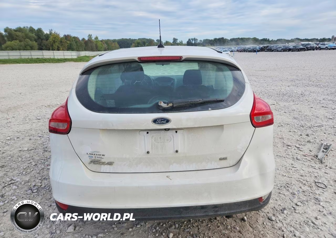 2018 Ford Focus Se VIN:1FADP3K25JL258713 - 6