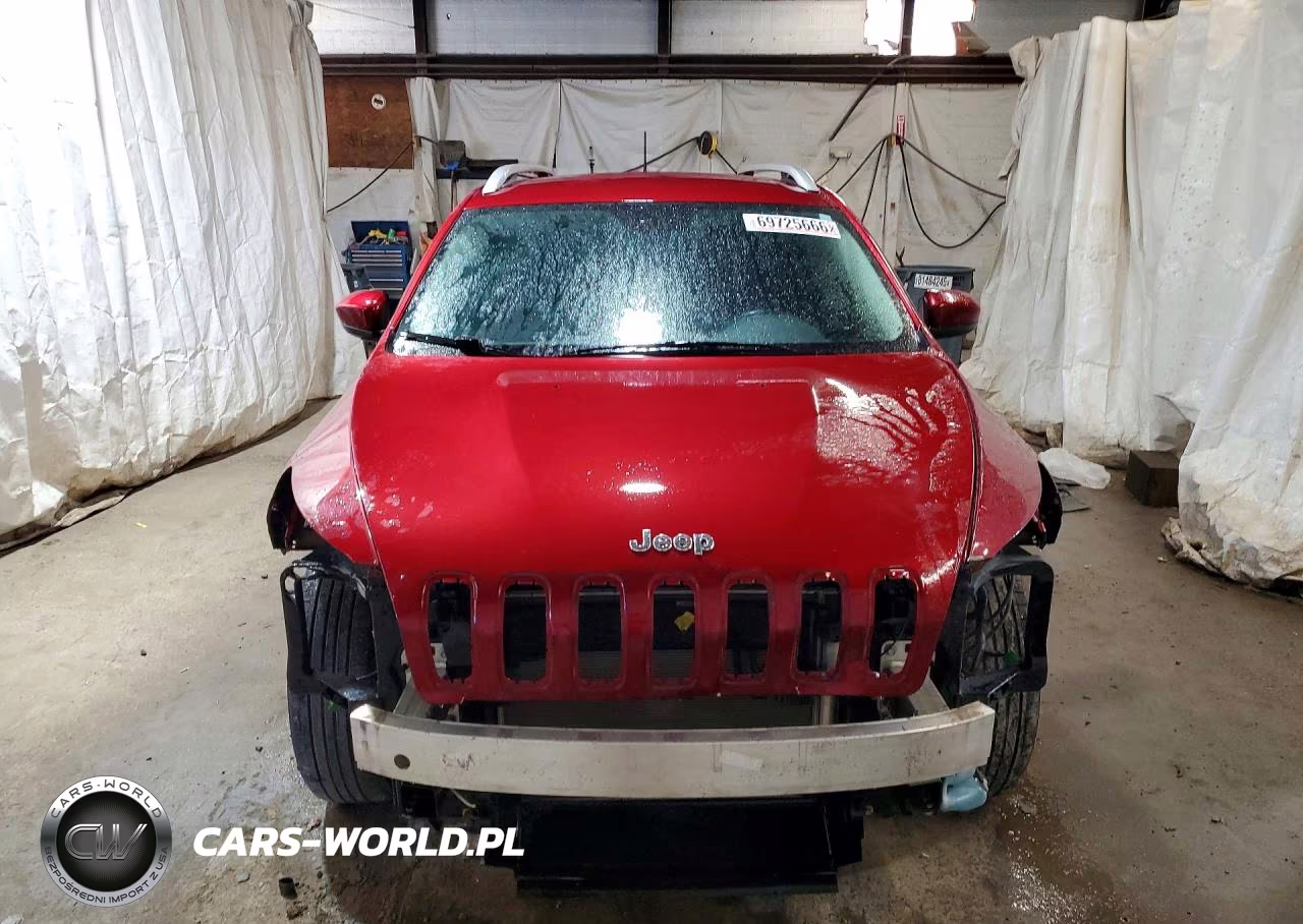 2017 Jeep Cherokee Latitude VIN:1C4PJMCB0HW594176 - 5