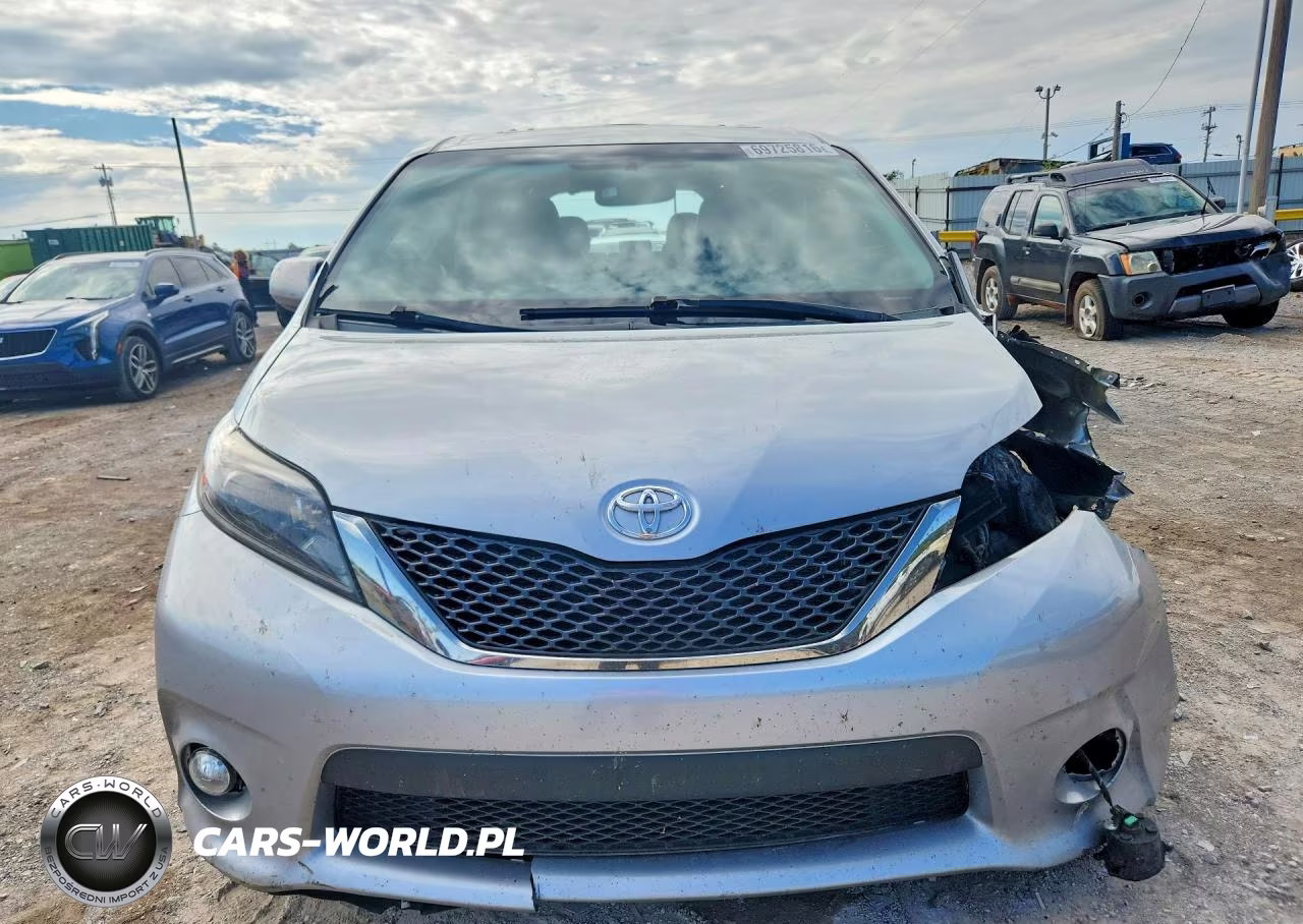 2015 Toyota Sienna Sport VIN:5TDXK3DC9FS687709 - 5
