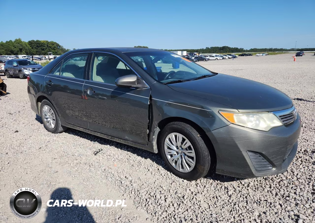2012 Toyota Camry L VIN:4T1BF1FK2CU520103 - 4