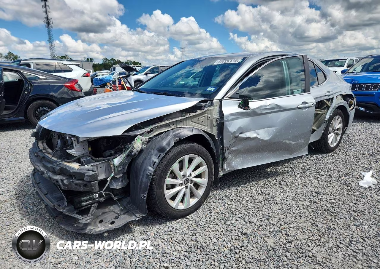 2021 Toyota Camry Le VIN:4T1C11AK7MU587078 - 1