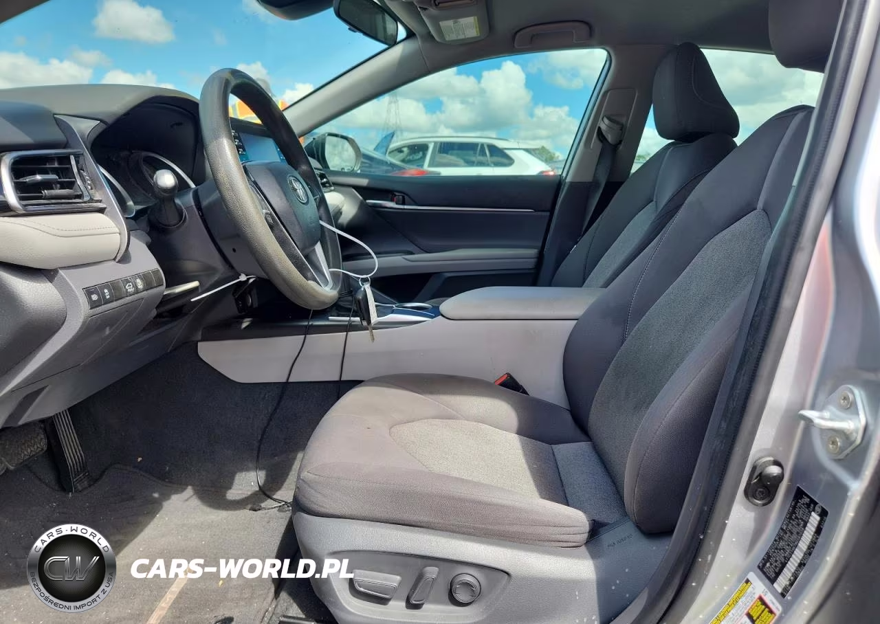 2021 Toyota Camry Le VIN:4T1C11AK7MU587078 - 7
