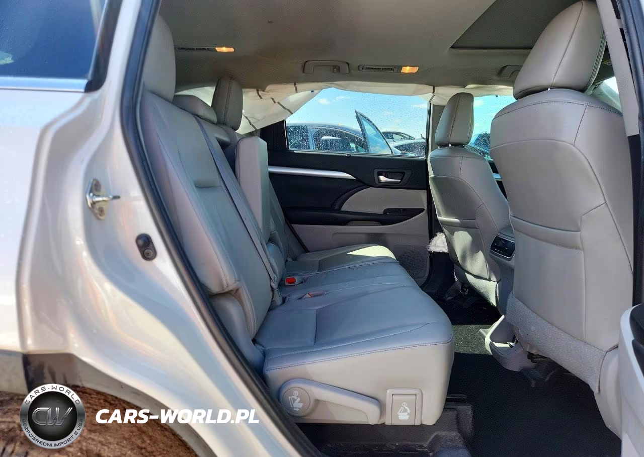 2019 Toyota Highlander Xle VIN:5TDJZRFH9KS573233 - 10