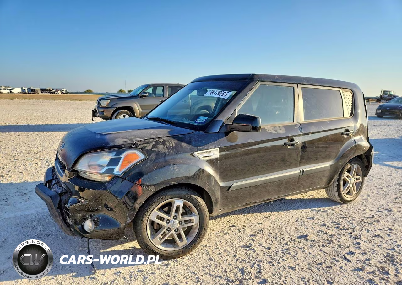 2011 Kia Soul + VIN:KNDJT2A28B7219421 - 1