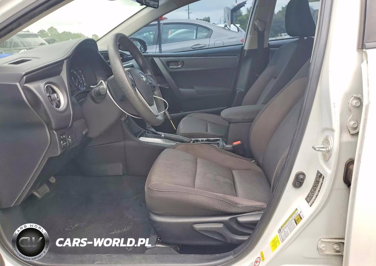 2017 Toyota Corolla Le VIN:5YFBURHE5HP585225 - 7