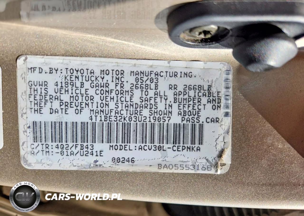 2003 Toyota Camry Le VIN:4T1BE32K03U219057 - 12