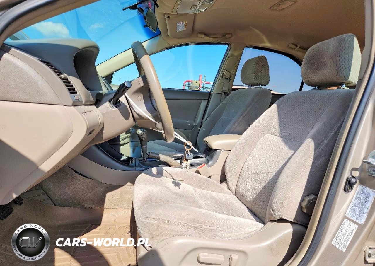 2003 Toyota Camry Le VIN:4T1BE32K03U219057 - 7